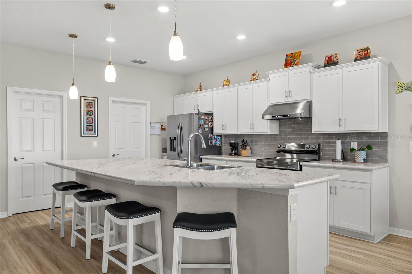 Single Family Residence in DAVENPORT, FL - Daniel Dourado