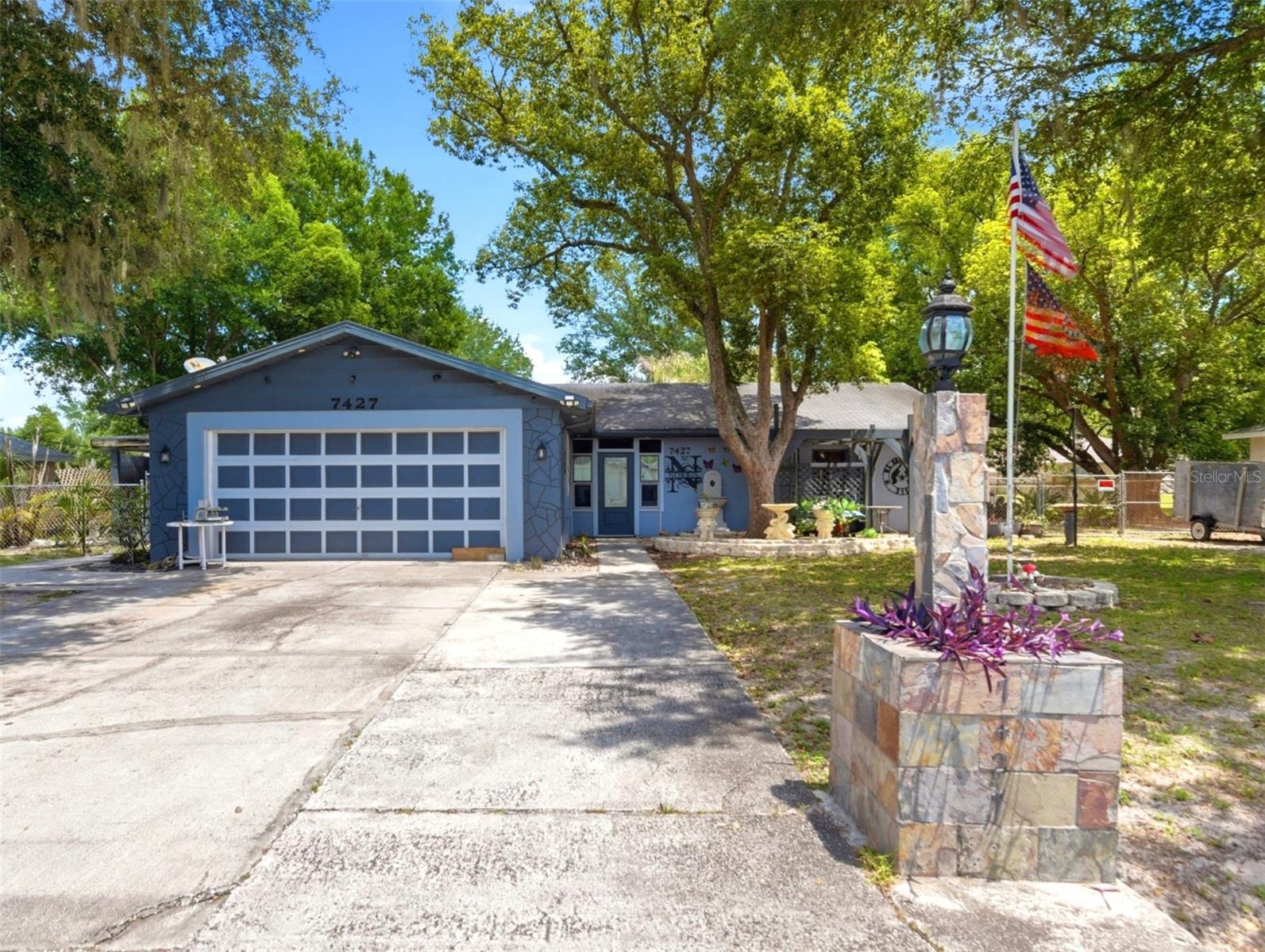 Single Family Residence in LAKELAND, FL - Daniel Dourado