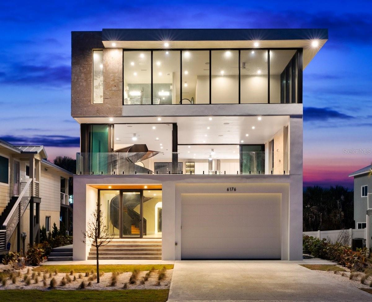 Single Family Residence in NEW SMYRNA BEACH, FL - Daniel Dourado