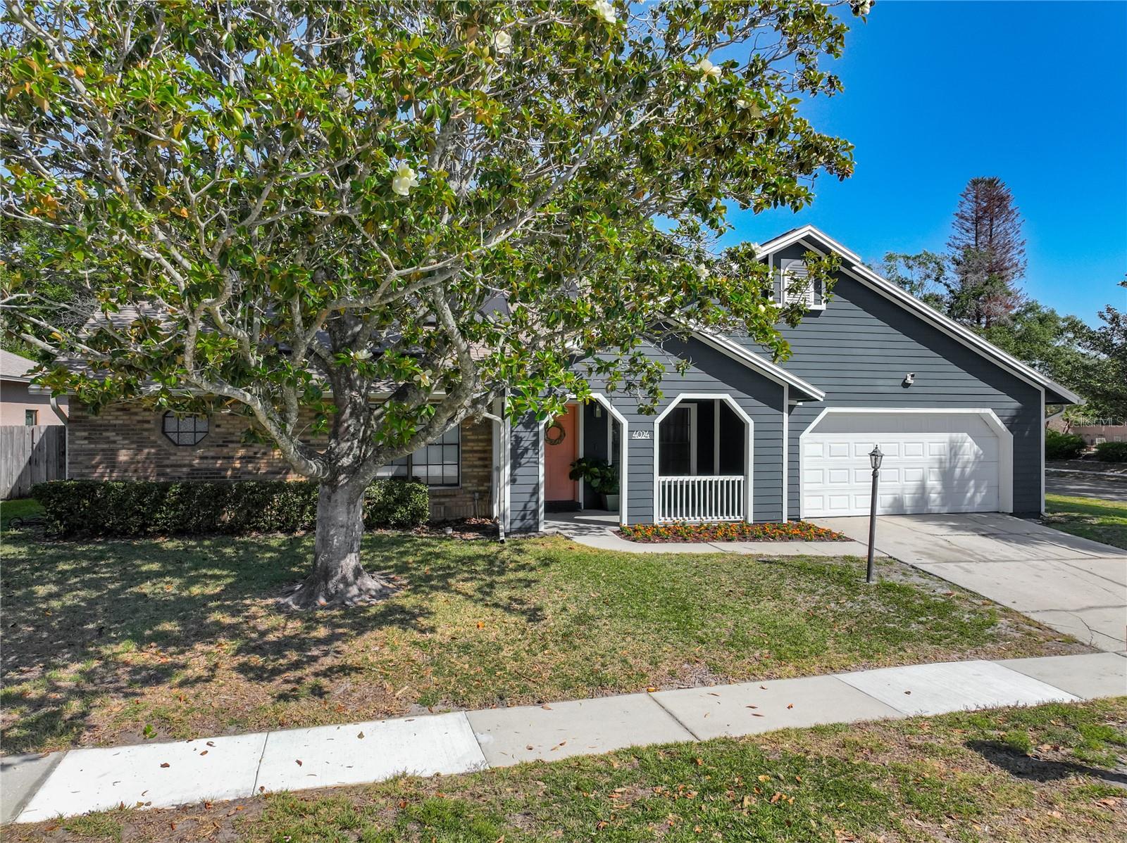Single Family Residence in CASSELBERRY, FL - Daniel Dourado