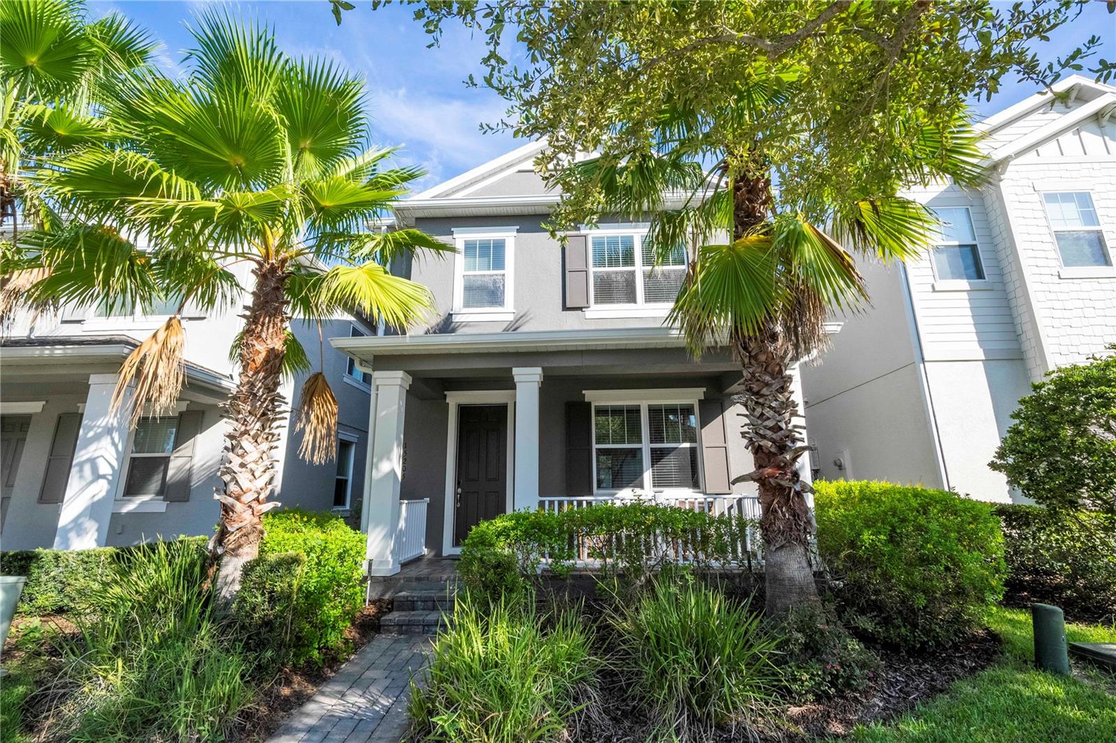 Single Family Residence in WINTER GARDEN, FL - Daniel Dourado