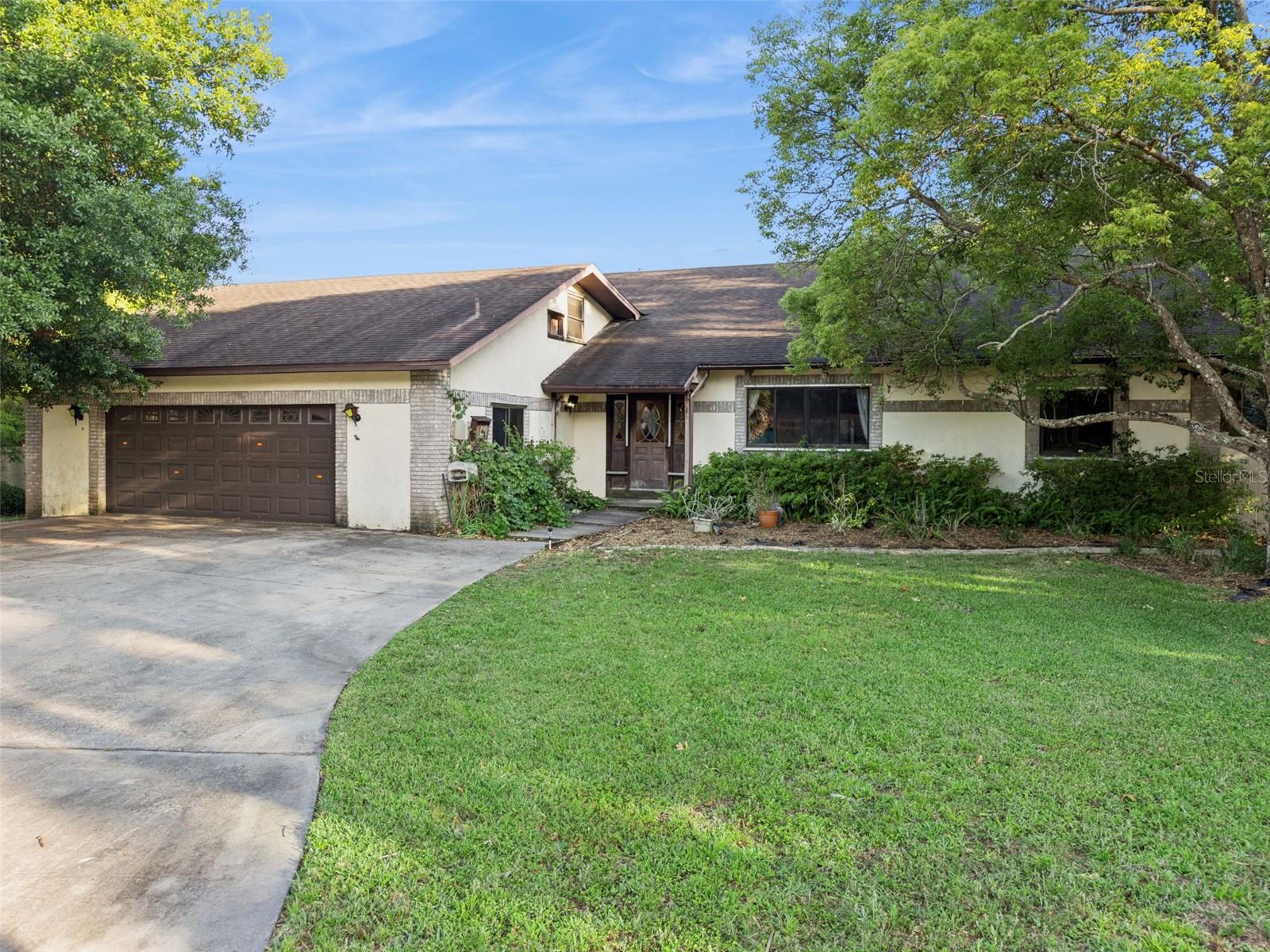 Single Family Residence em TITUSVILLE, FL - Daniel Dourado