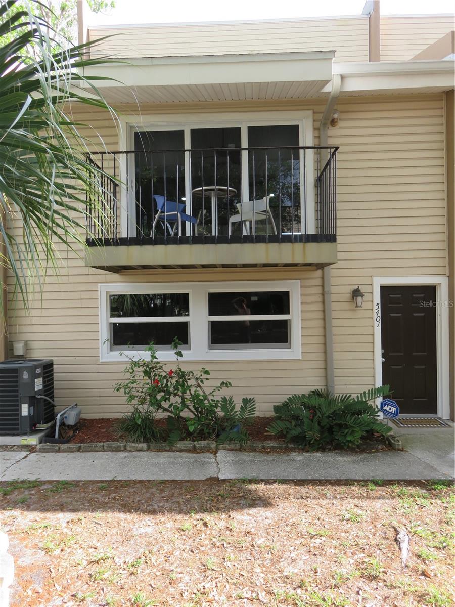 Townhouse in TAMPA, FL - Daniel Dourado