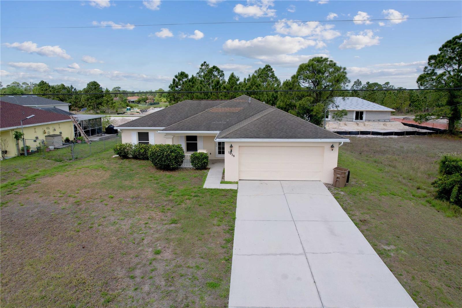 Single Family Residence in LEHIGH ACRES, FL - Daniel Dourado