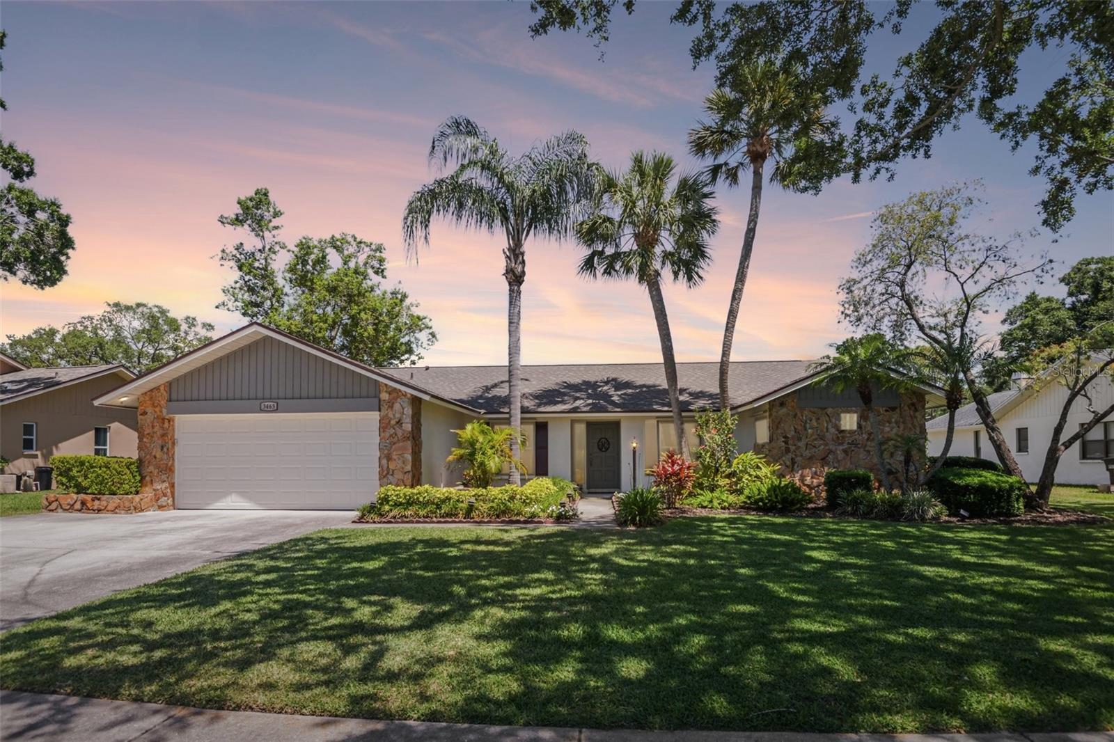 Single Family Residence em CLEARWATER, FL - Daniel Dourado