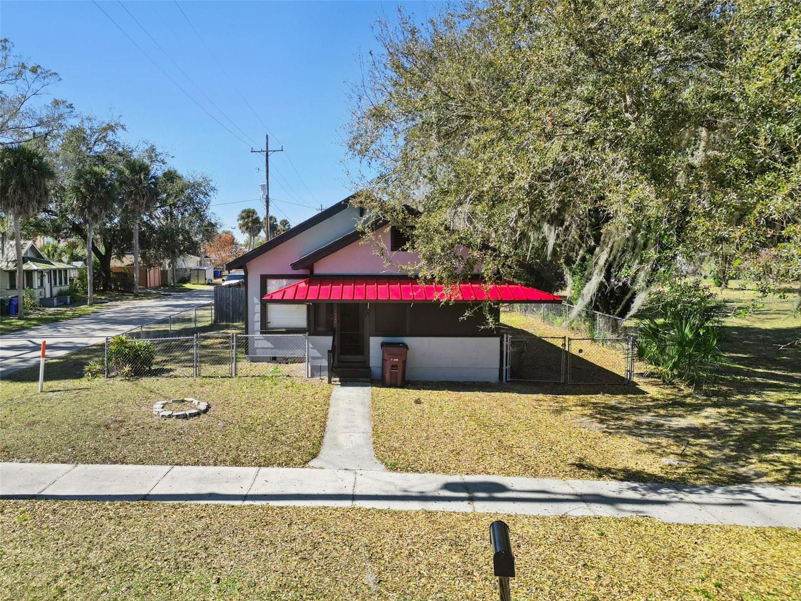 Single Family Residence in ST CLOUD, FL - Daniel Dourado