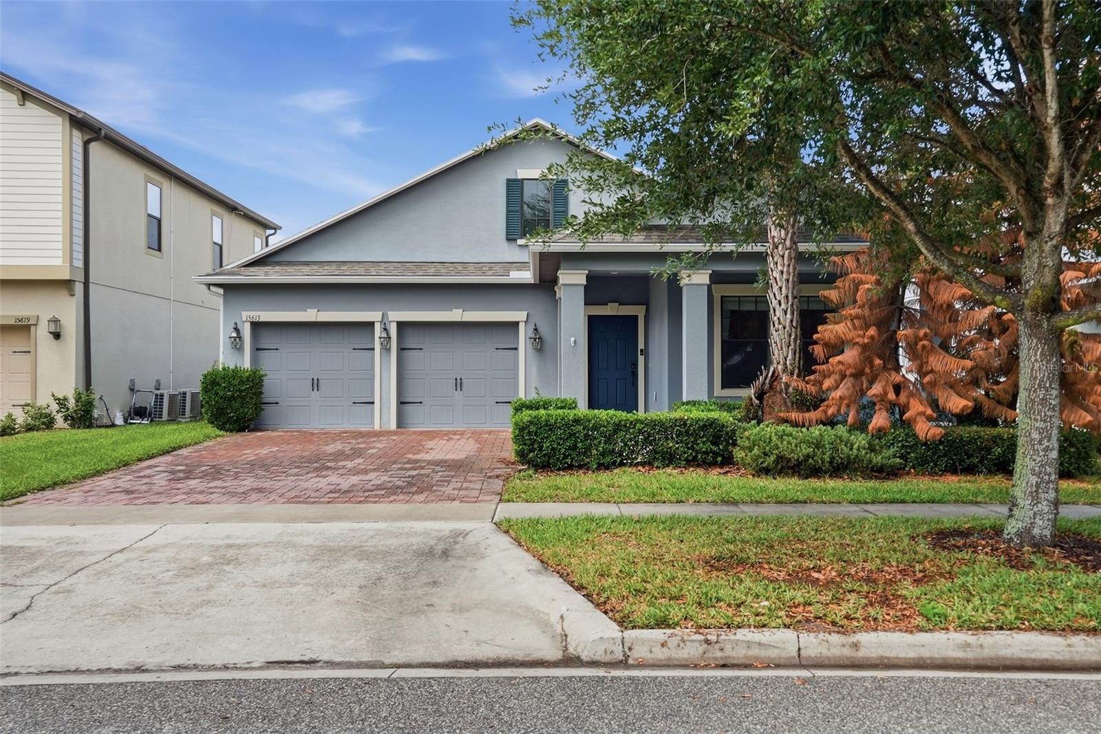 Single Family Residence in WINTER GARDEN, FL - Daniel Dourado