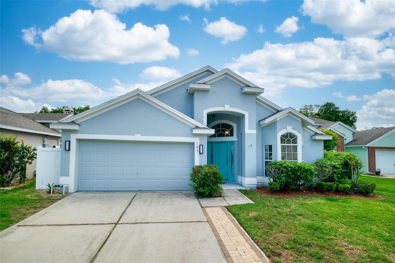 Single Family Residence in LONGWOOD, FL - Daniel Dourado