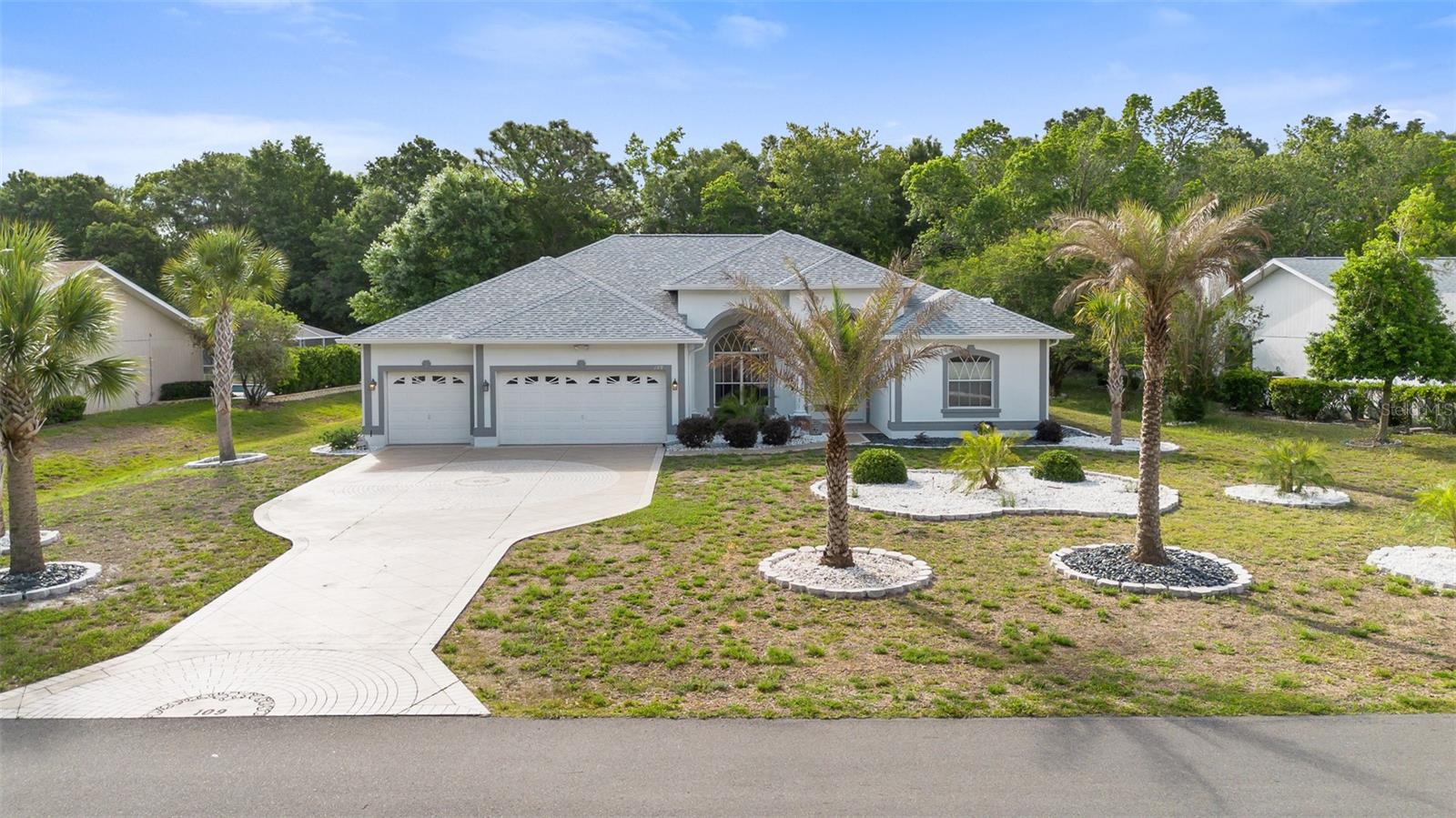 Single Family Residence em HOMOSASSA, FL - Daniel Dourado