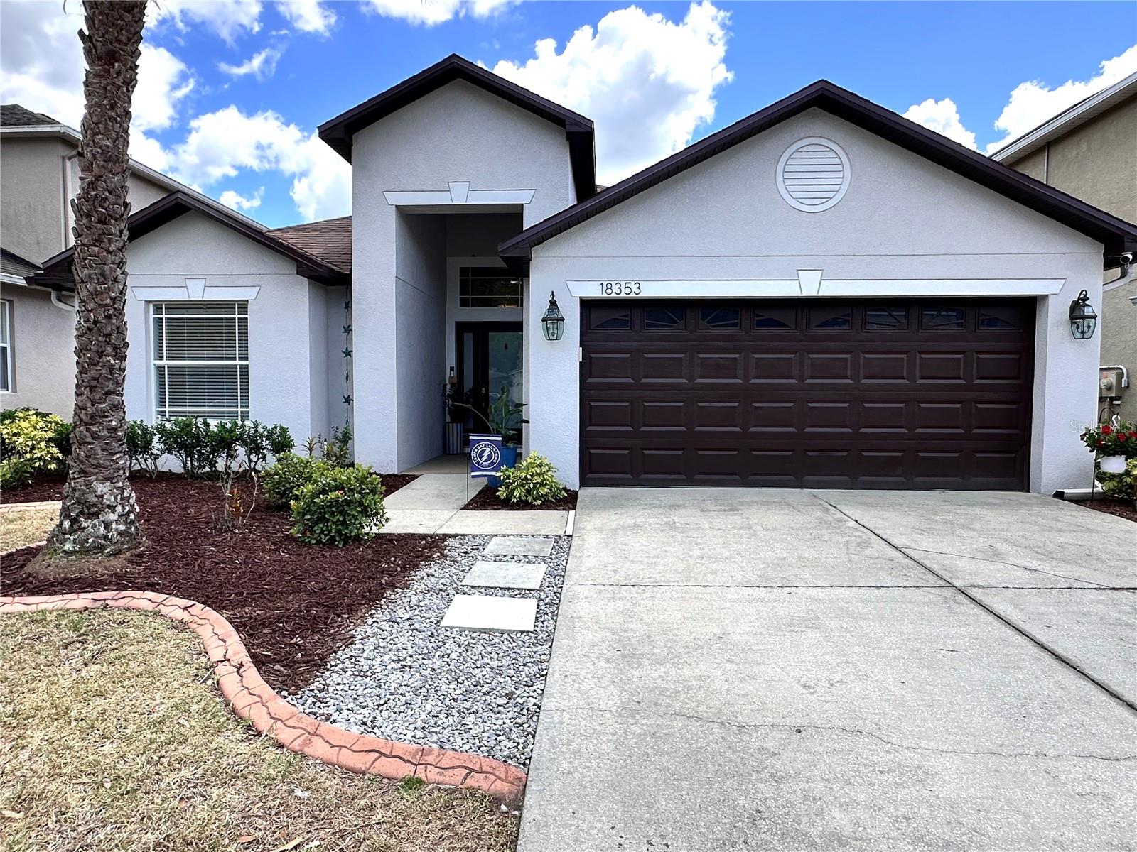 Single Family Residence em LAND O LAKES, FL - Daniel Dourado