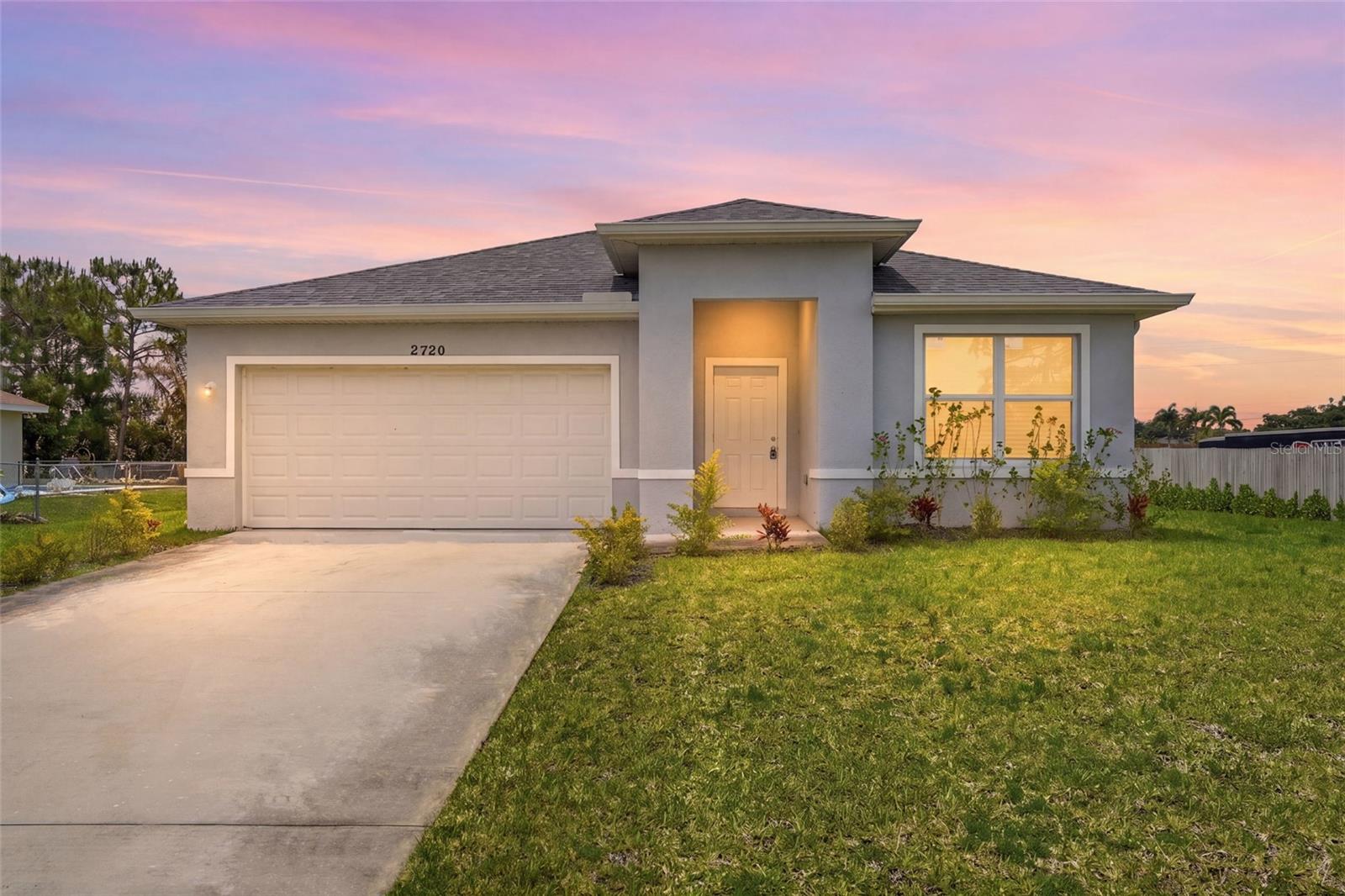 Single Family Residence in CAPE CORAL, FL - Daniel Dourado