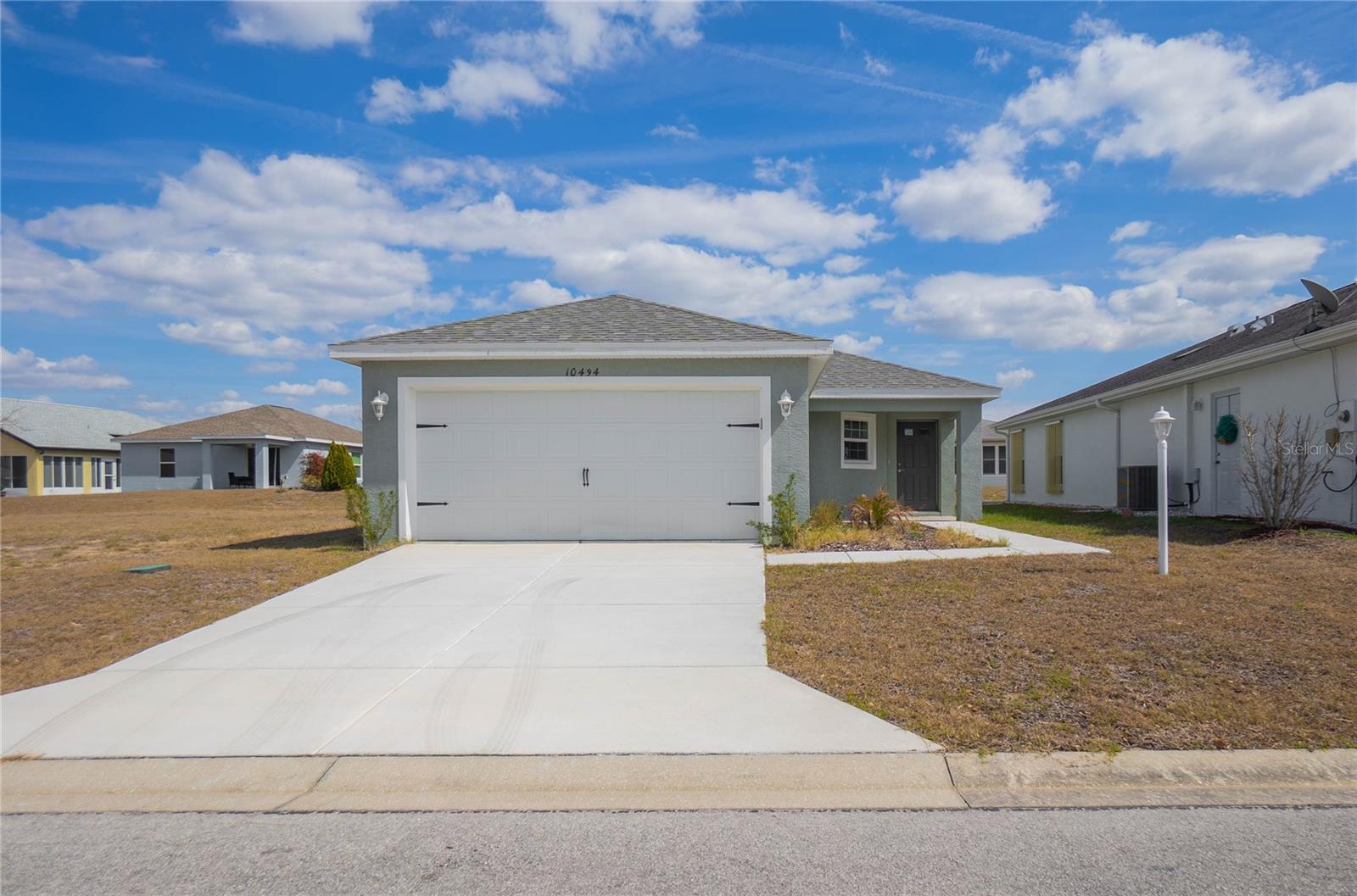 Single Family Residence in FLORAL CITY, FL - Daniel Dourado