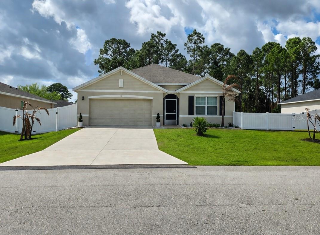 Single Family Residence em PALM BAY, FL - Daniel Dourado
