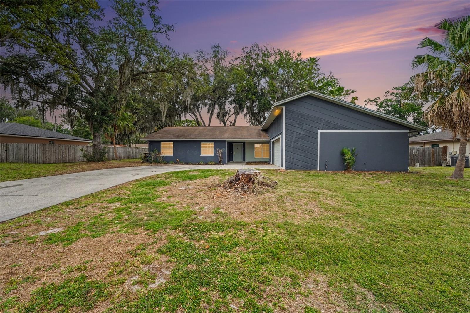 Single Family Residence em LAKELAND, FL - Daniel Dourado