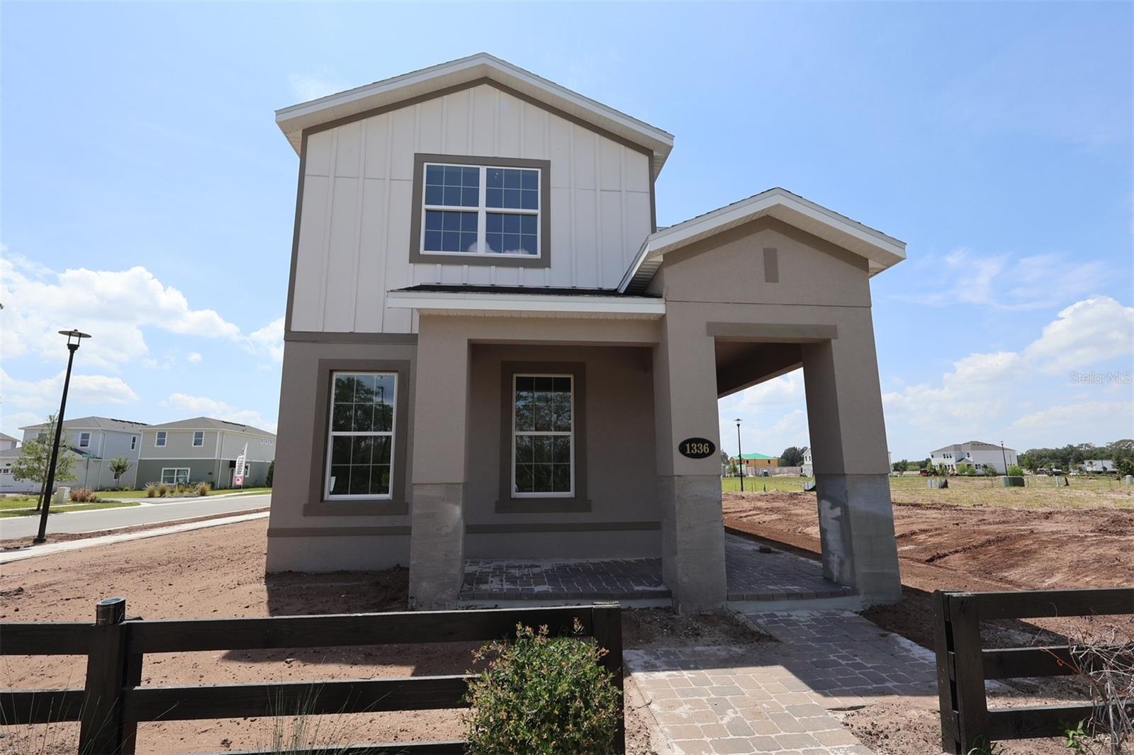 Single Family Residence in ST CLOUD, FL - Daniel Dourado