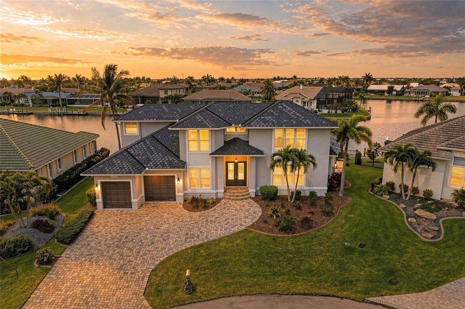 Single Family Residence em PUNTA GORDA, FL - Daniel Dourado