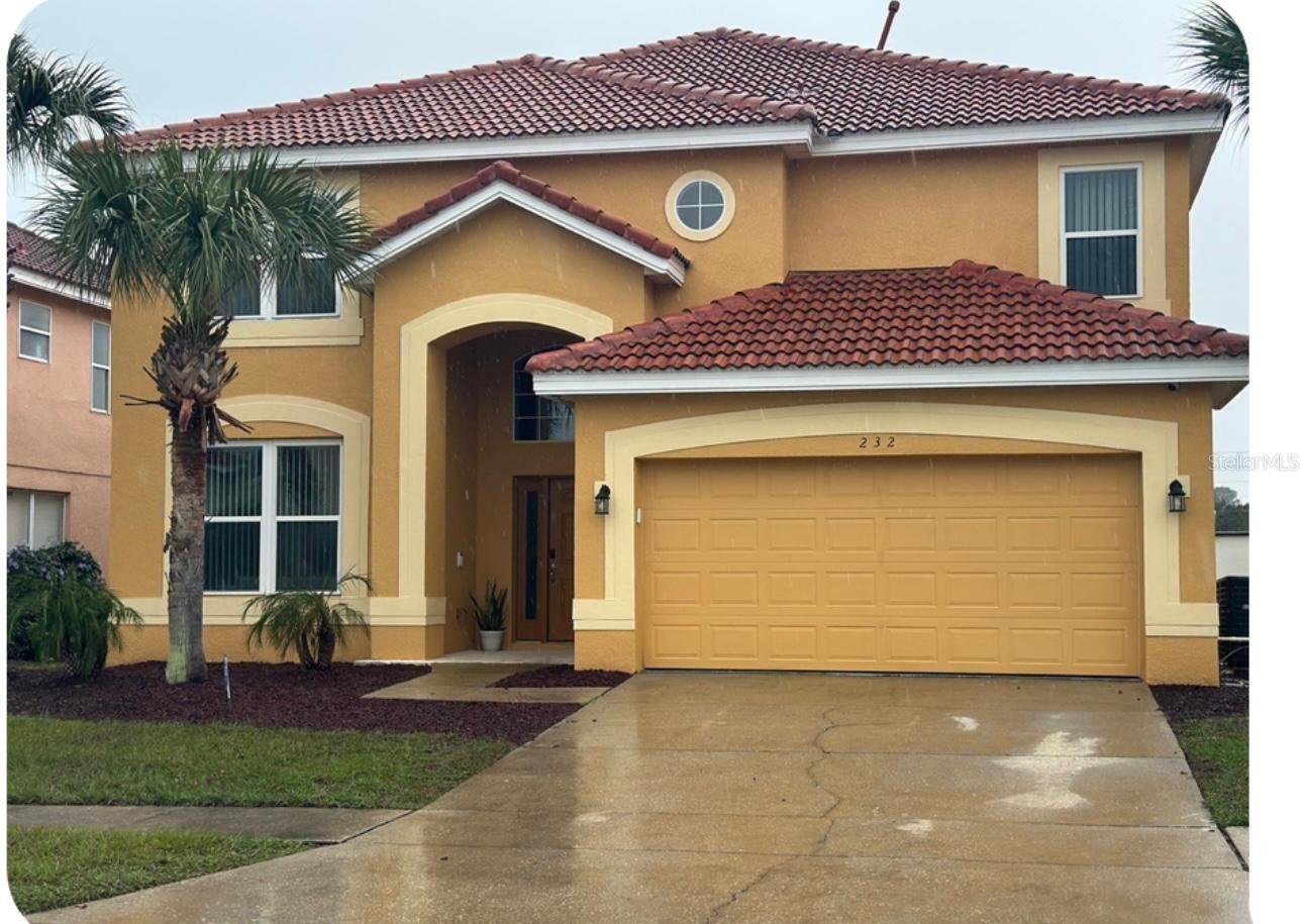 Single Family Residence in DAVENPORT, FL - Daniel Dourado