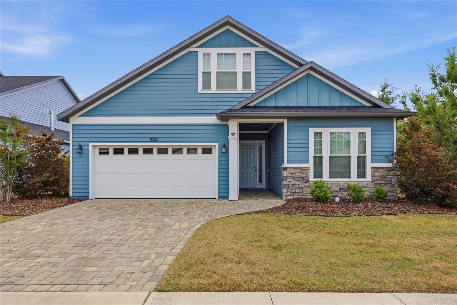 Single Family Residence em NEWBERRY, FL - Daniel Dourado