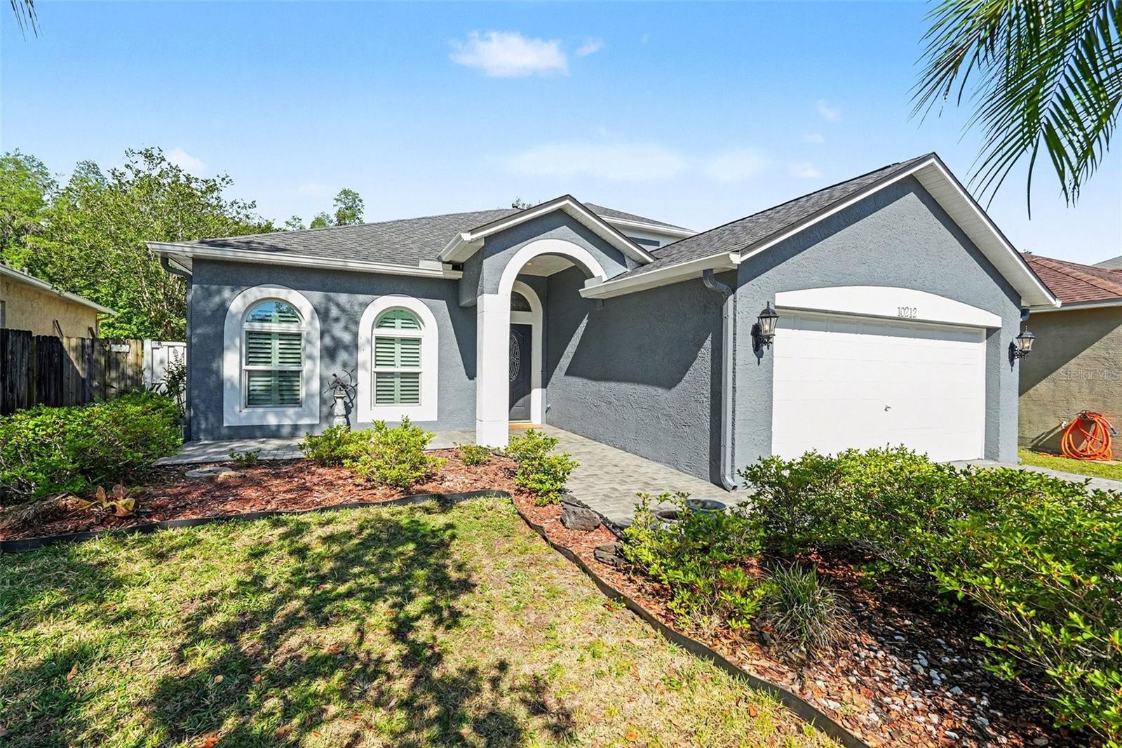 Single Family Residence in TAMPA, FL - Daniel Dourado