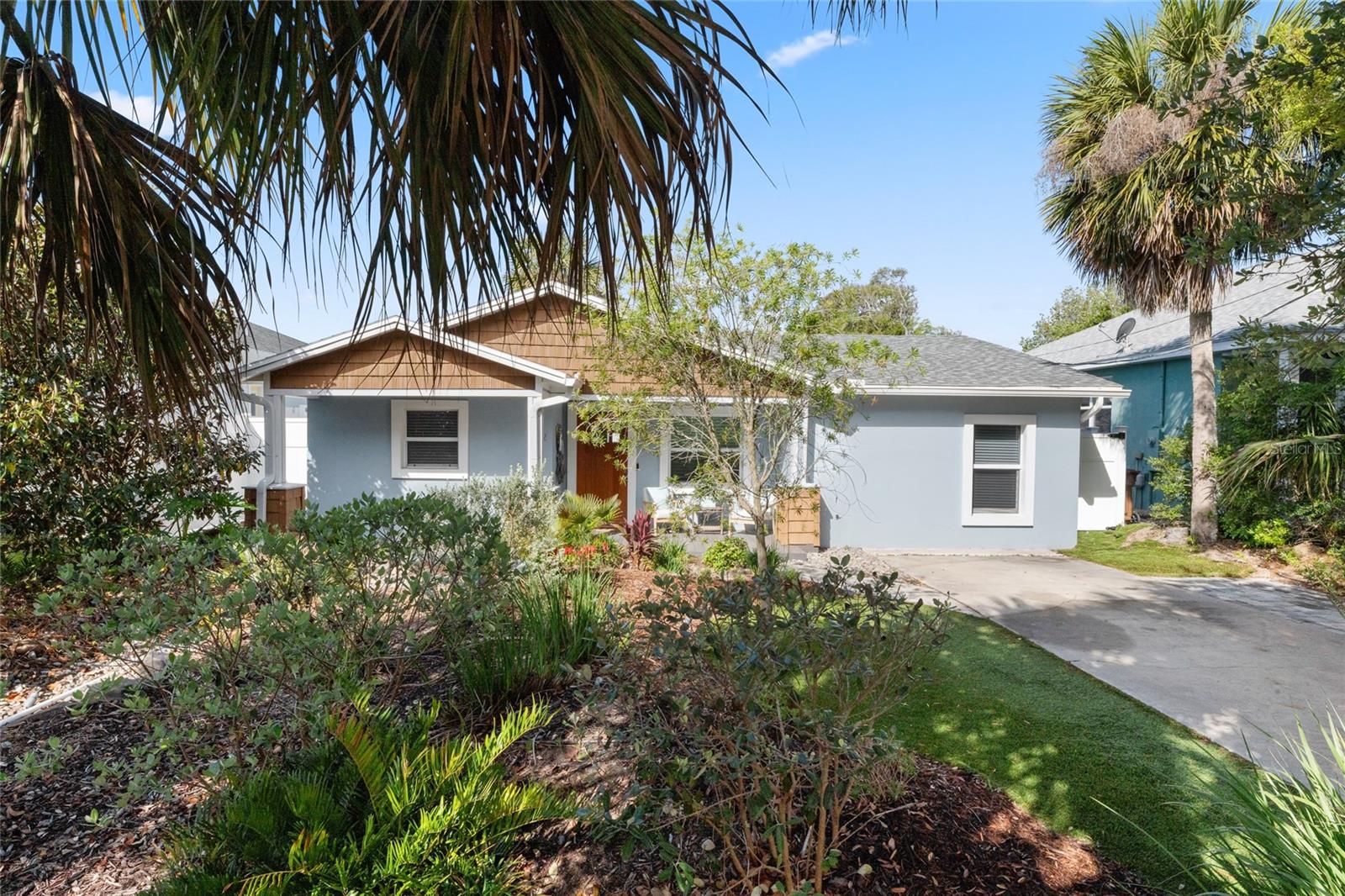 Single Family Residence in FLAGLER BEACH, FL - Daniel Dourado