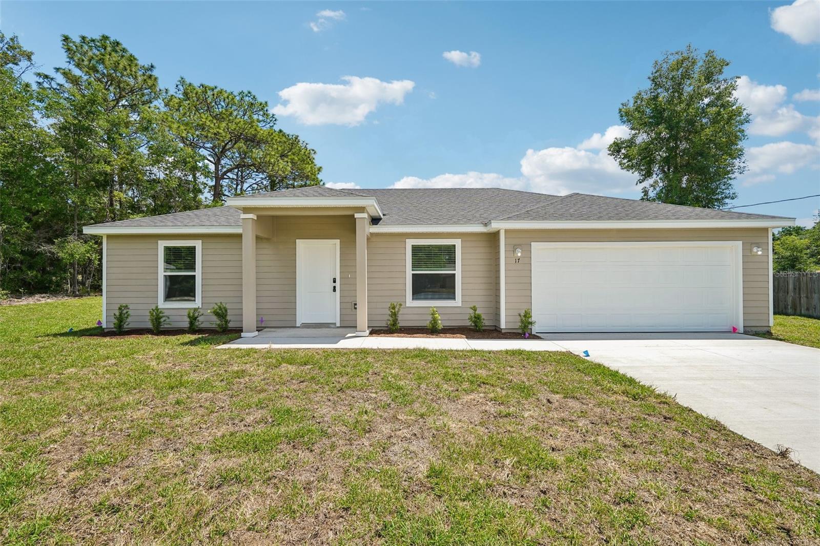 Single Family Residence in OCALA, FL - Daniel Dourado