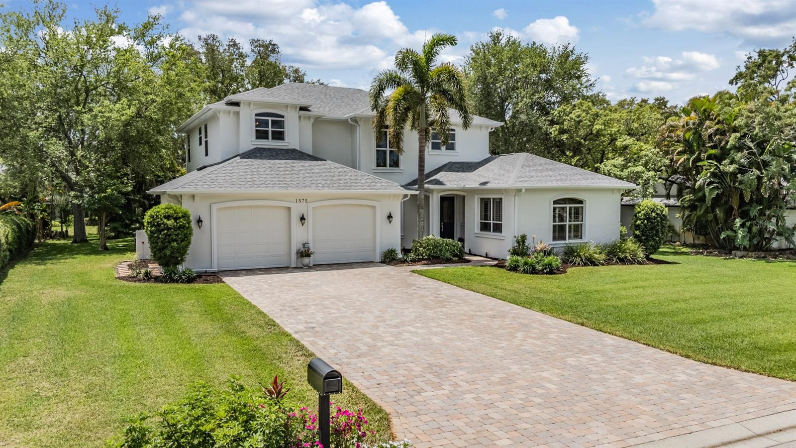 Single Family Residence em DUNEDIN, FL - Daniel Dourado