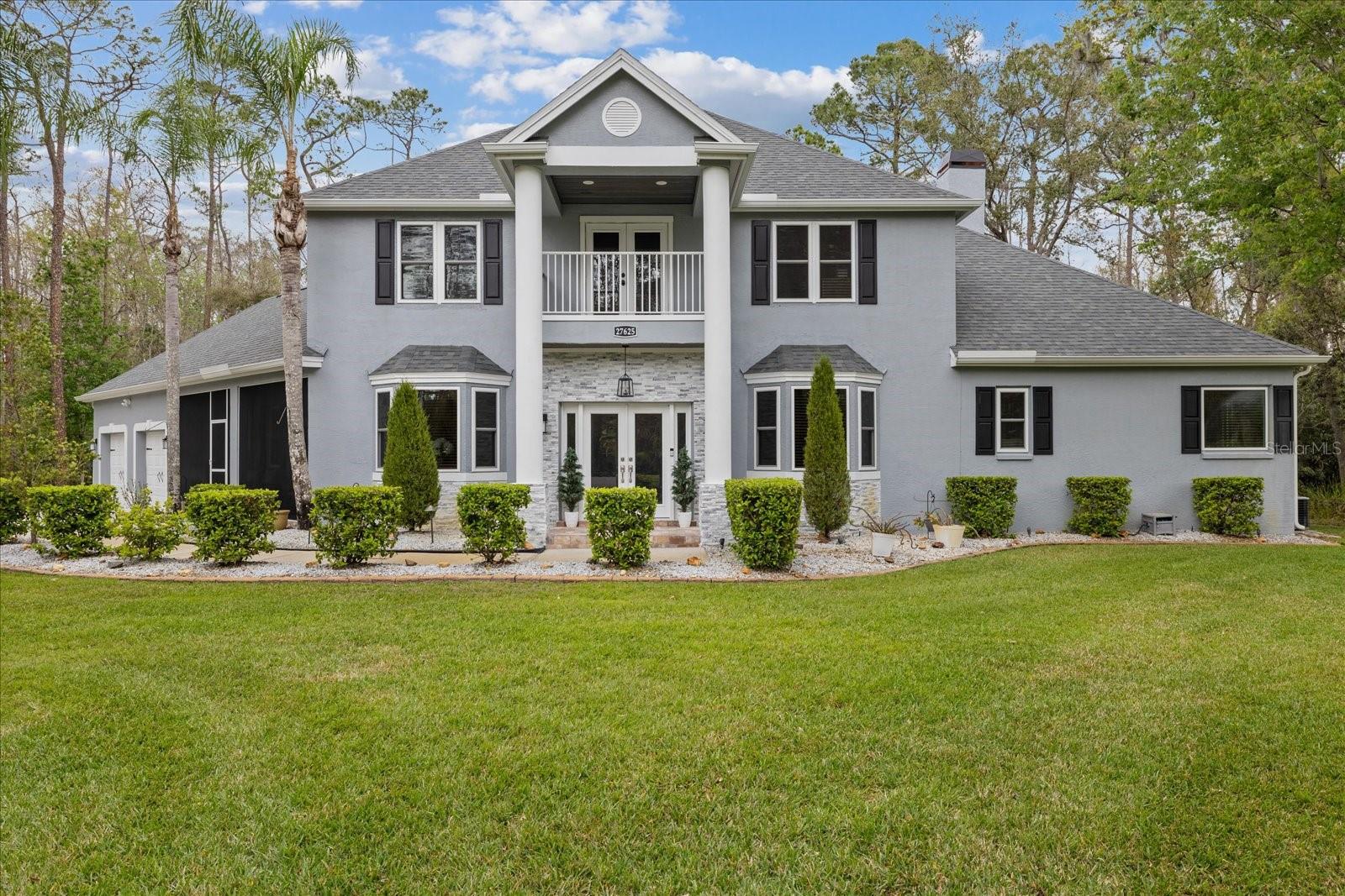 Single Family Residence in WESLEY CHAPEL, FL - Daniel Dourado