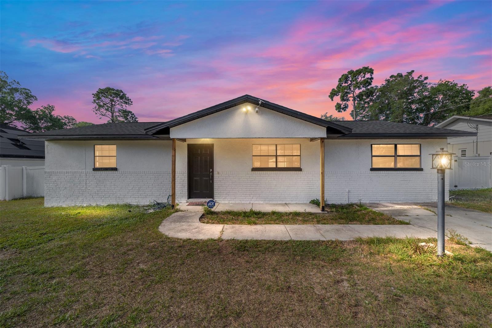 Single Family Residence in OCALA, FL - Daniel Dourado