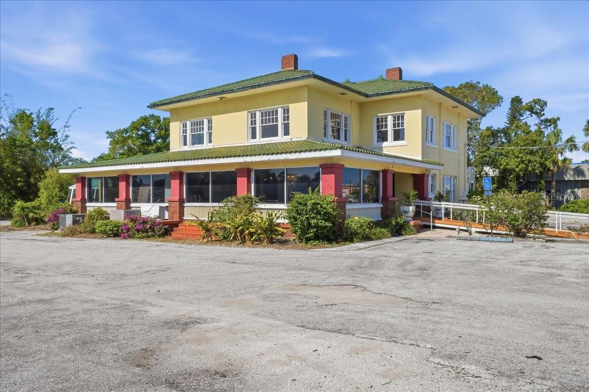 Single Family Residence em PALMETTO, FL - Daniel Dourado