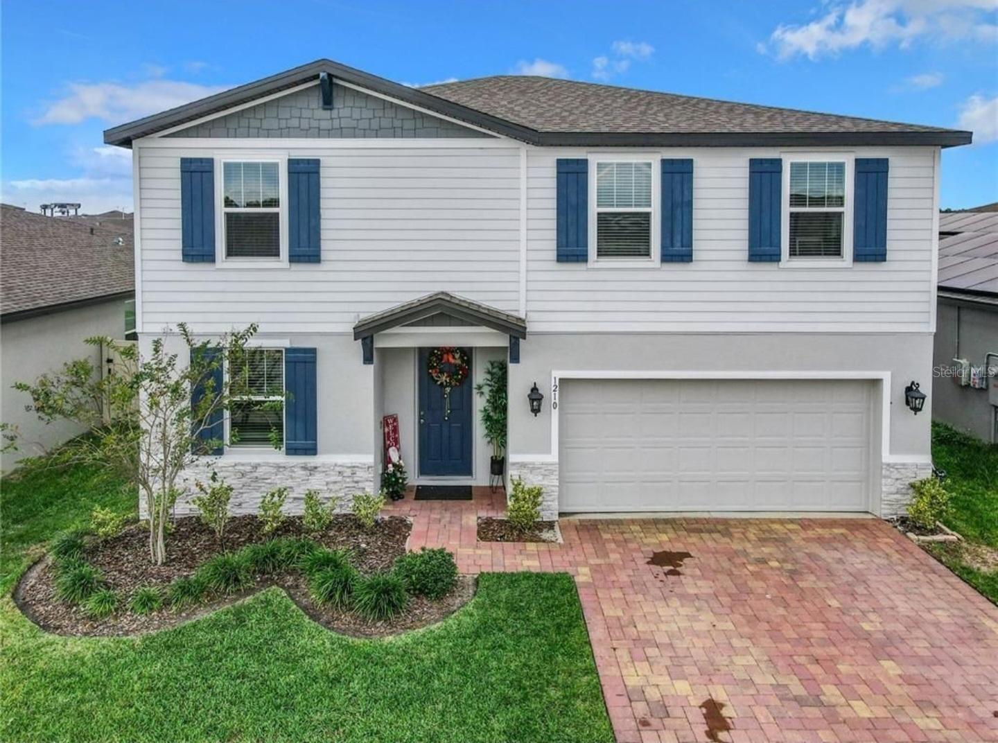 Single Family Residence in WINTER HAVEN, FL - Daniel Dourado