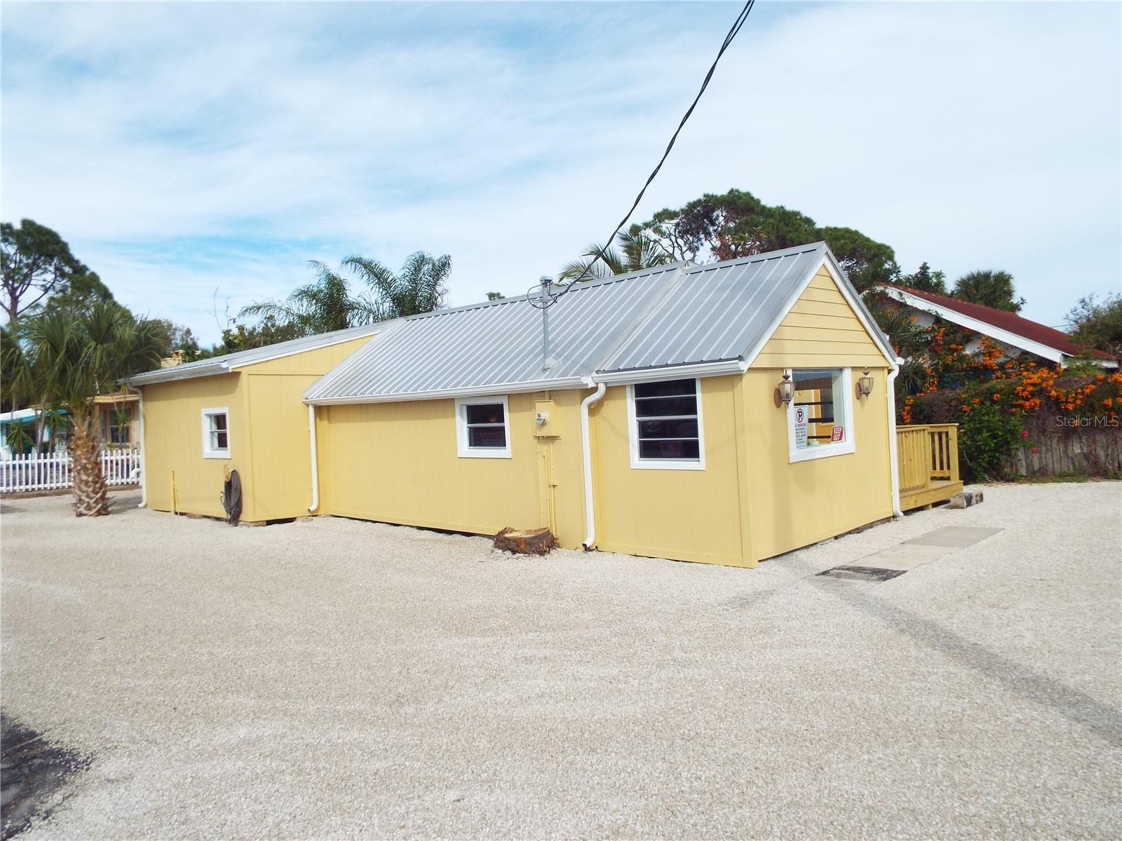 Office em ENGLEWOOD, FL - Daniel Dourado