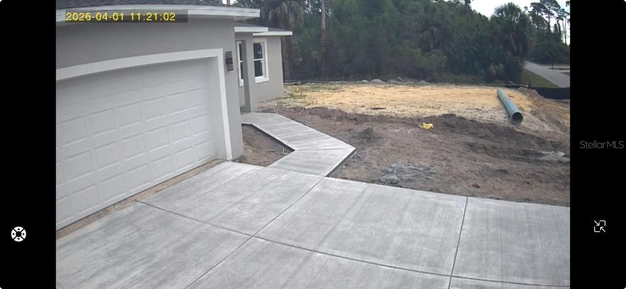 Single Family Residence em PORT CHARLOTTE, FL - Daniel Dourado