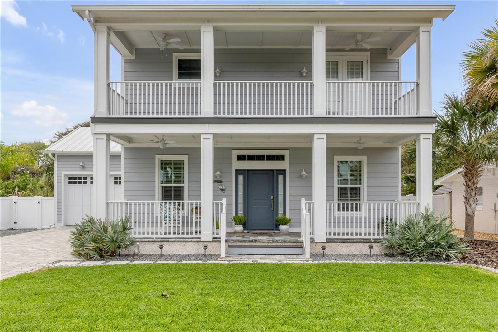 Single Family Residence in NEW SMYRNA BEACH, FL - Daniel Dourado