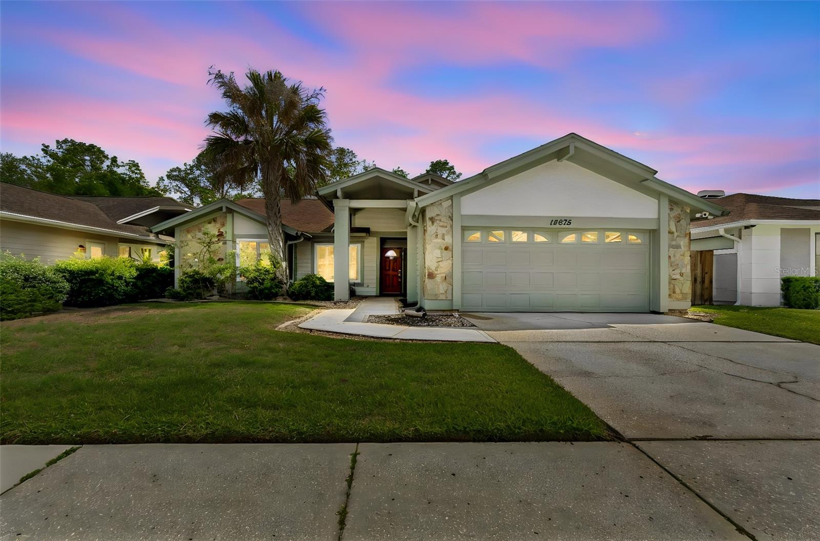 Single Family Residence in TAMPA, FL - Daniel Dourado