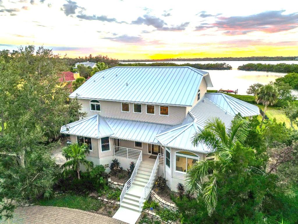 Single Family Residence em PALMETTO, FL - Daniel Dourado