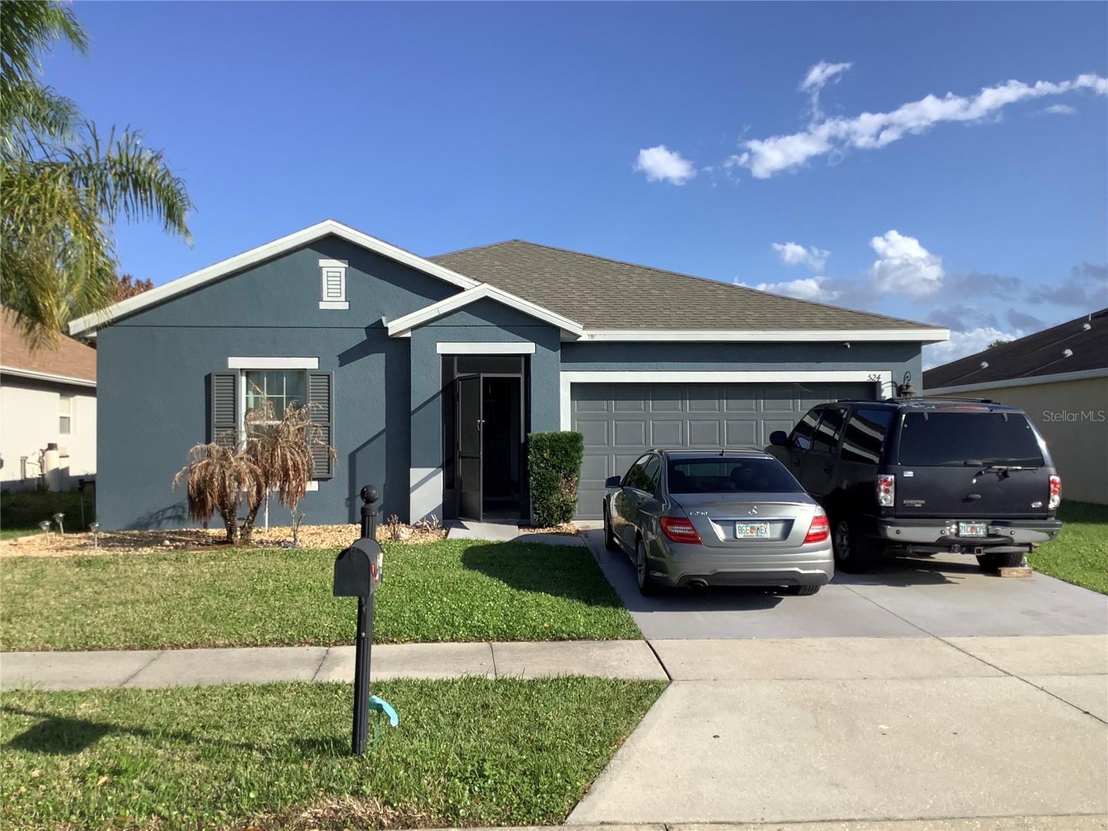 Single Family Residence in WINTER HAVEN, FL - Daniel Dourado