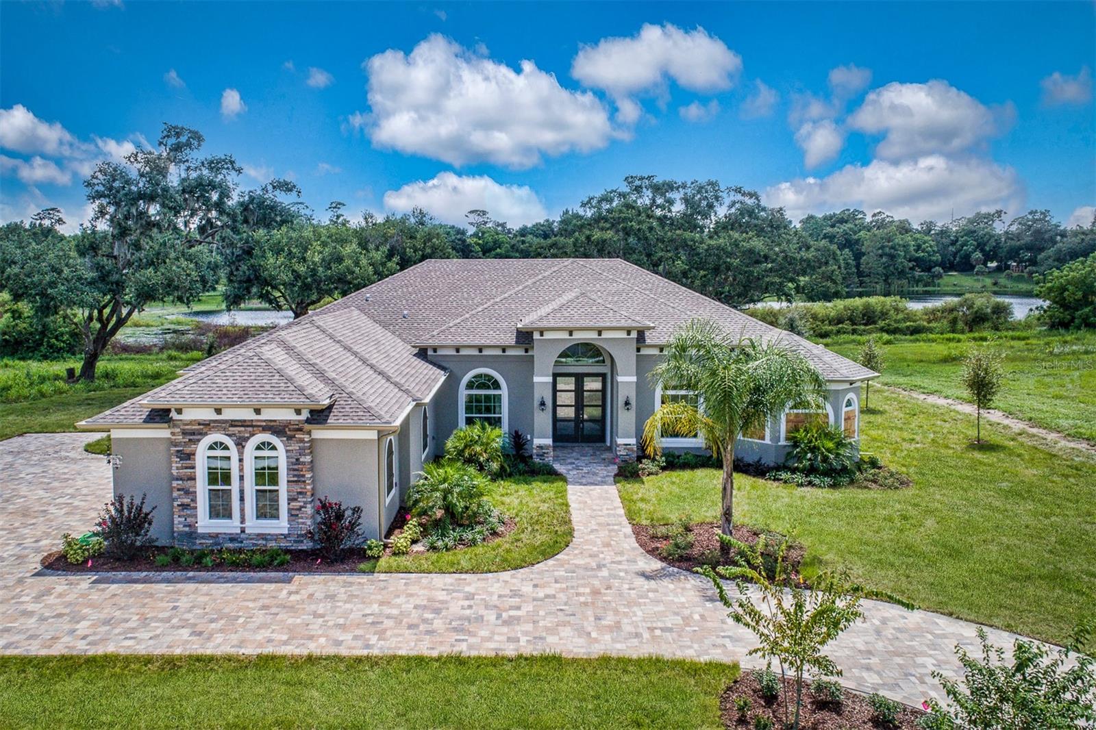 Single Family Residence em TAVARES, FL - Daniel Dourado