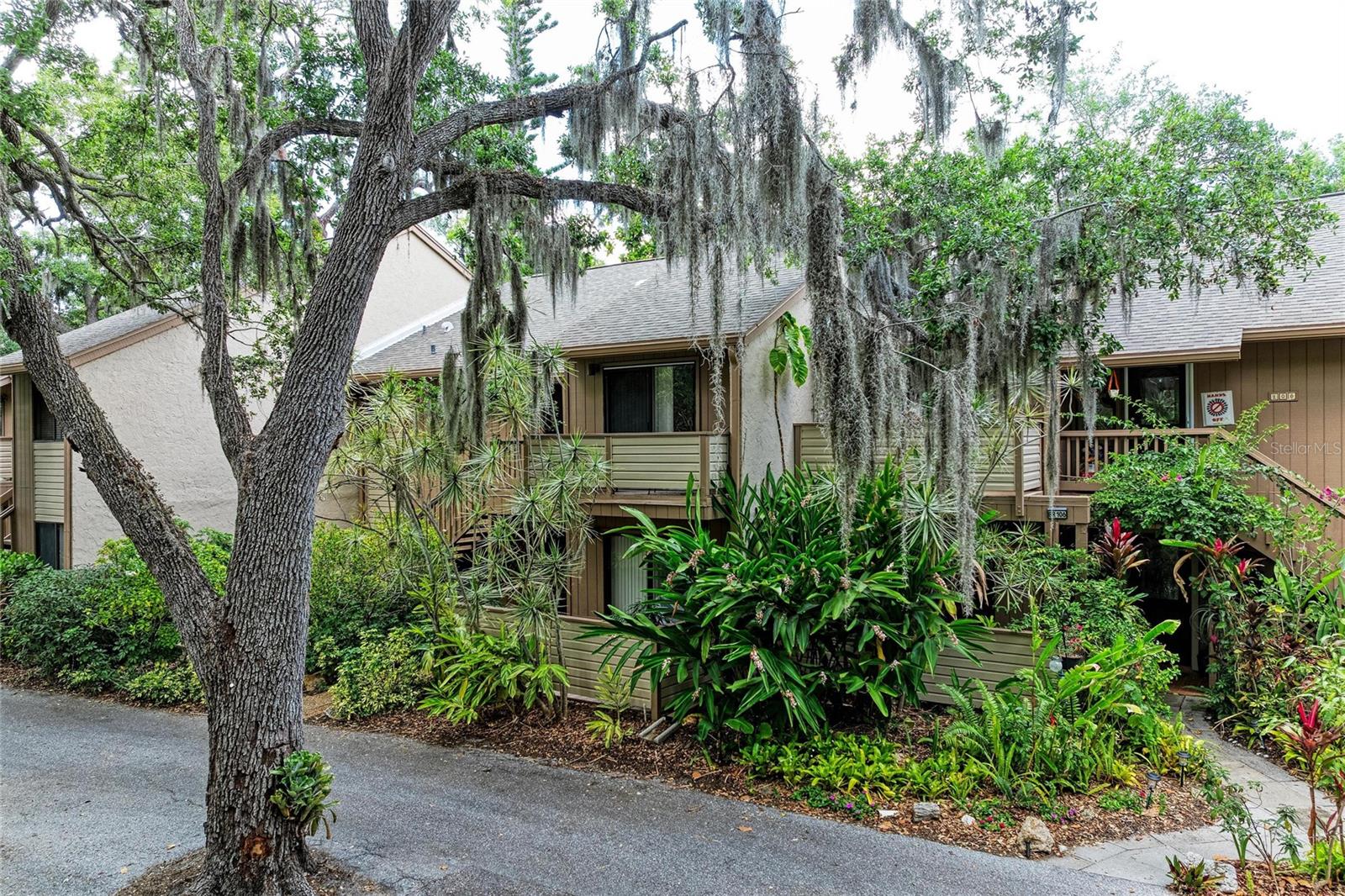 Condominium in SARASOTA, FL - Daniel Dourado