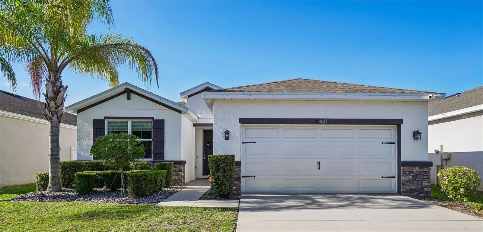 Single Family Residence in RIVERVIEW, FL - Daniel Dourado