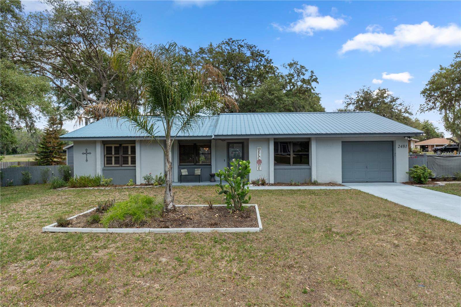 Single Family Residence in INVERNESS, FL - Daniel Dourado