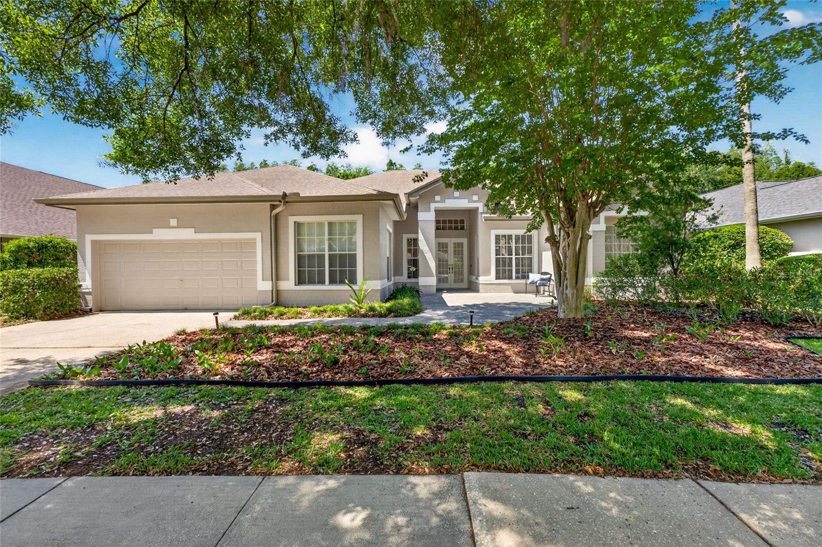 Single Family Residence in TAMPA, FL - Daniel Dourado