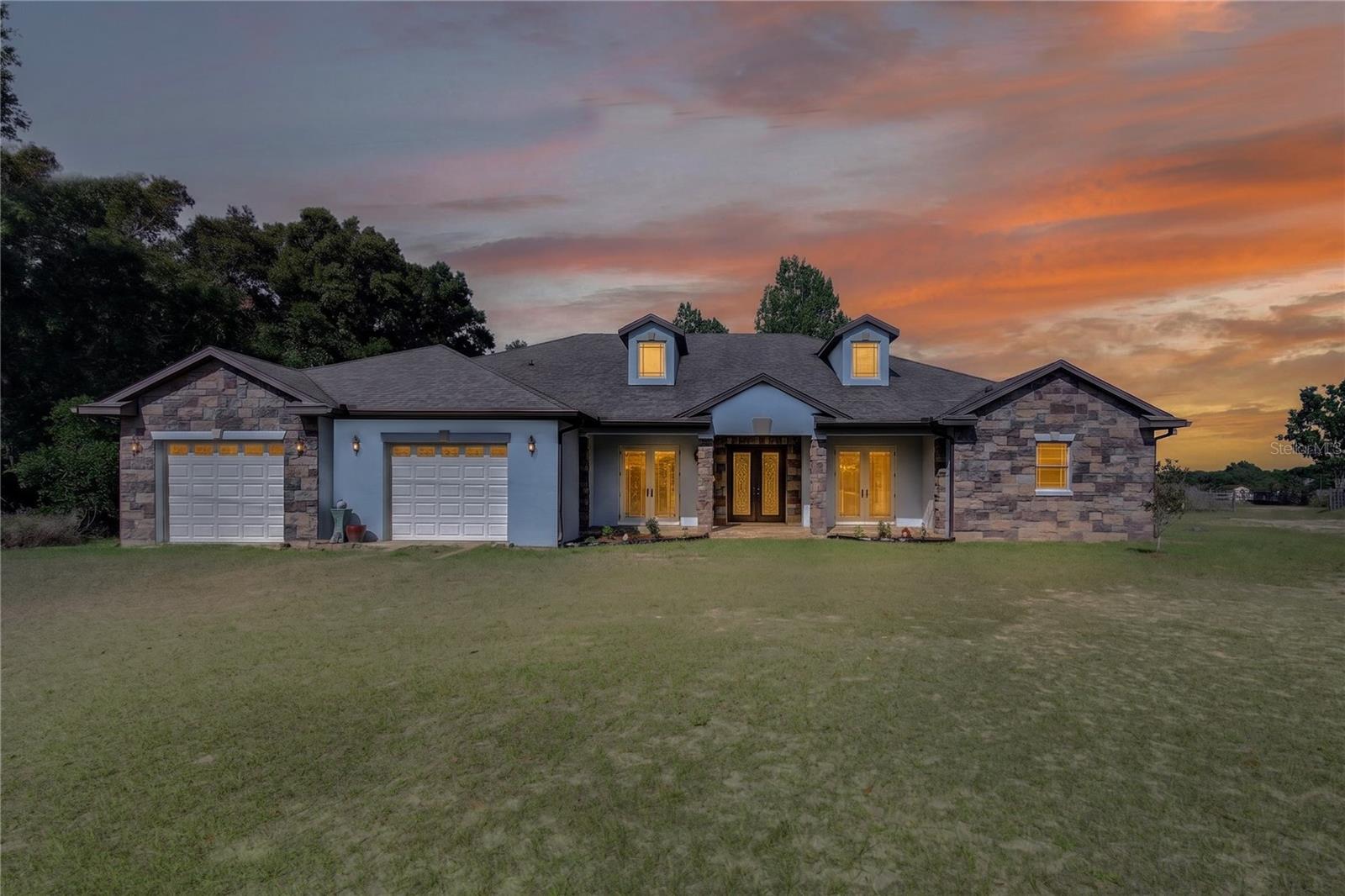 Single Family Residence in EUSTIS, FL - Daniel Dourado