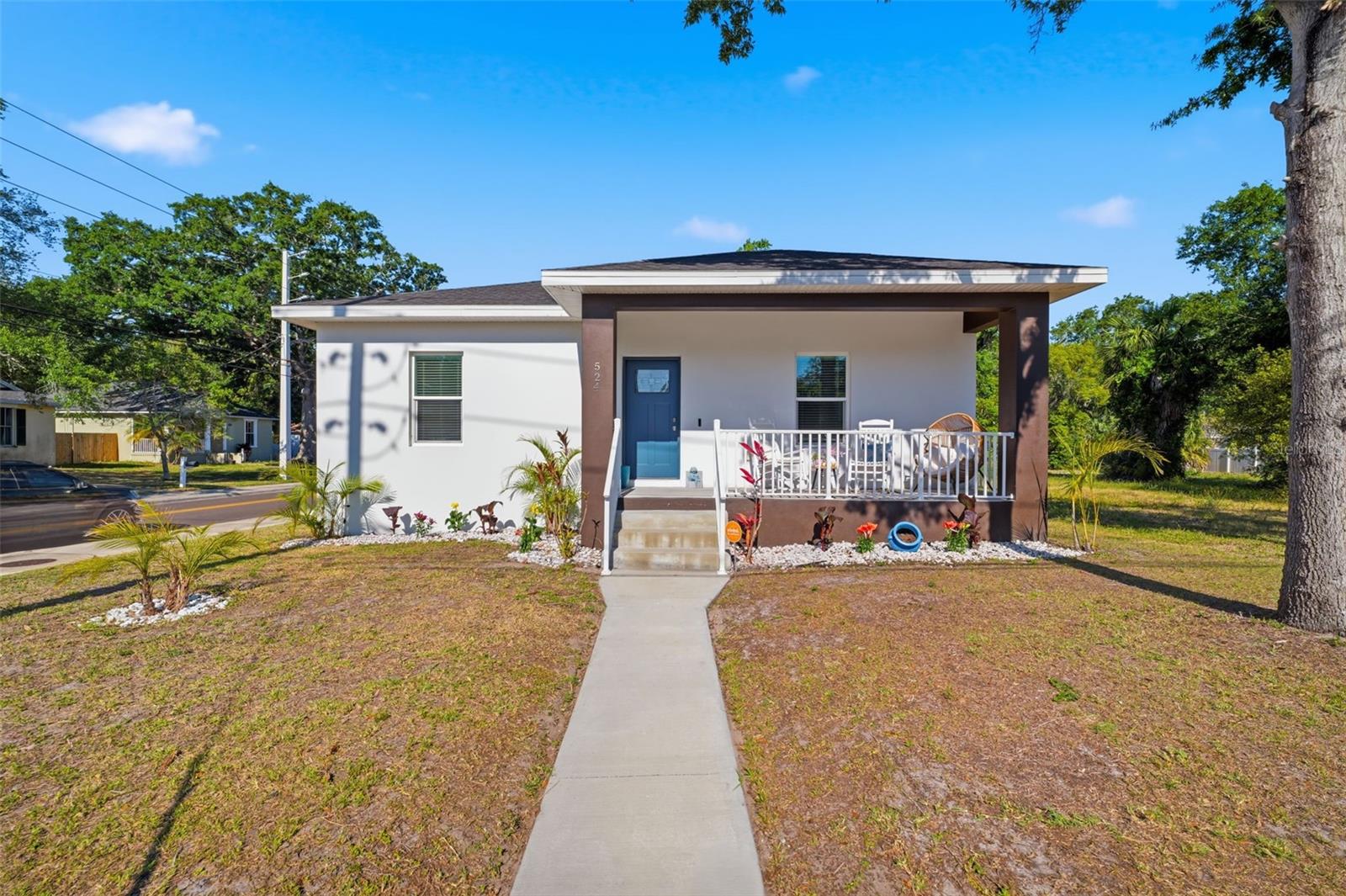 Single Family Residence in TARPON SPRINGS, FL - Daniel Dourado
