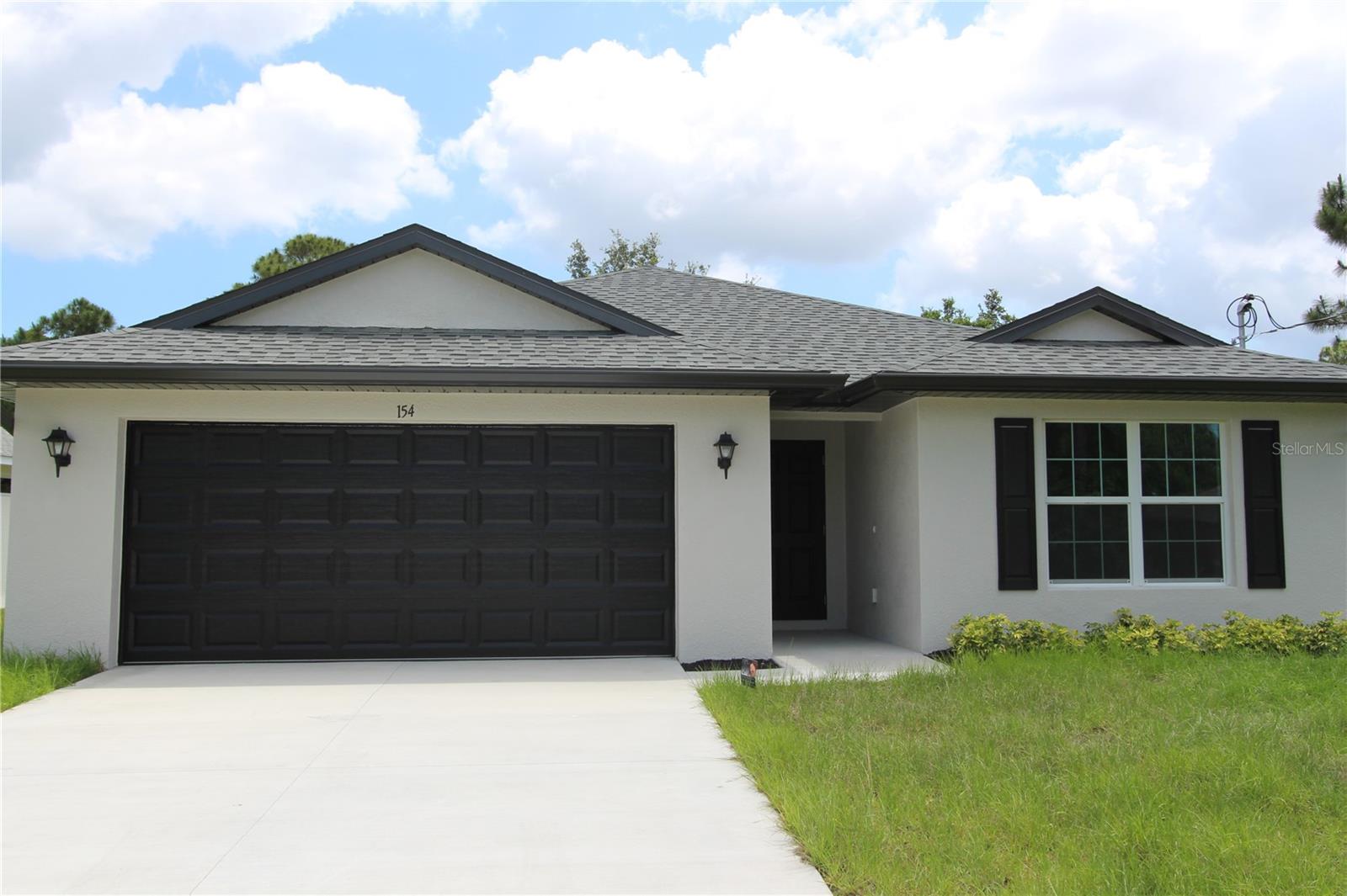 Single Family Residence em ROTONDA WEST, FL - Daniel Dourado