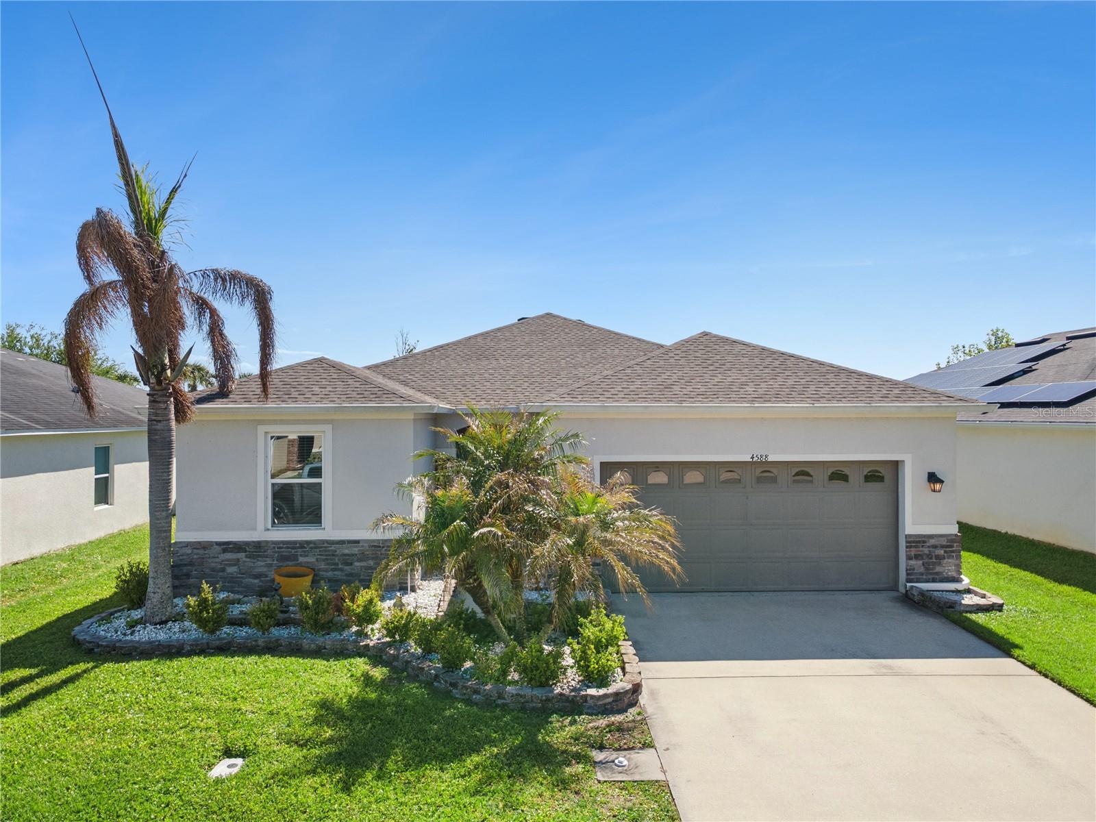 Single Family Residence in ST CLOUD, FL - Daniel Dourado