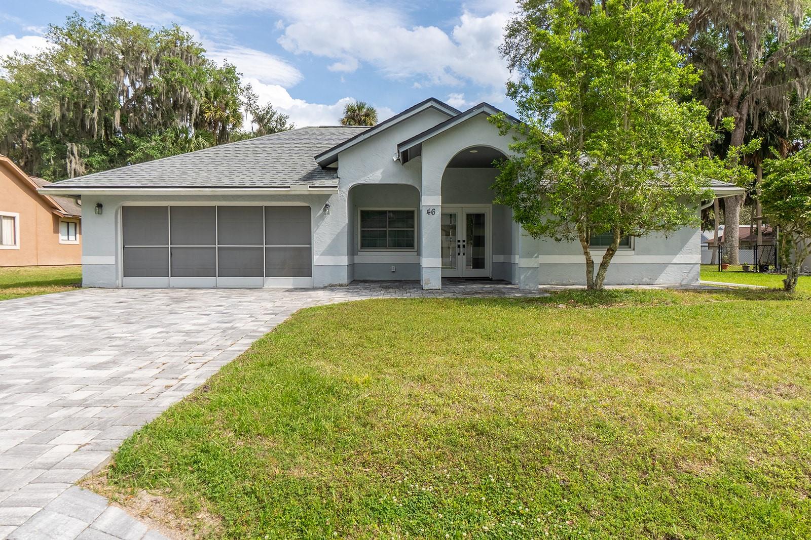 Single Family Residence in PALM COAST, FL - Daniel Dourado