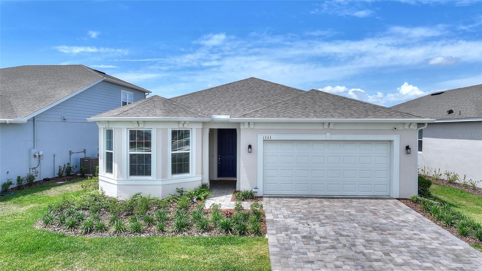 Single Family Residence in MINNEOLA, FL - Daniel Dourado