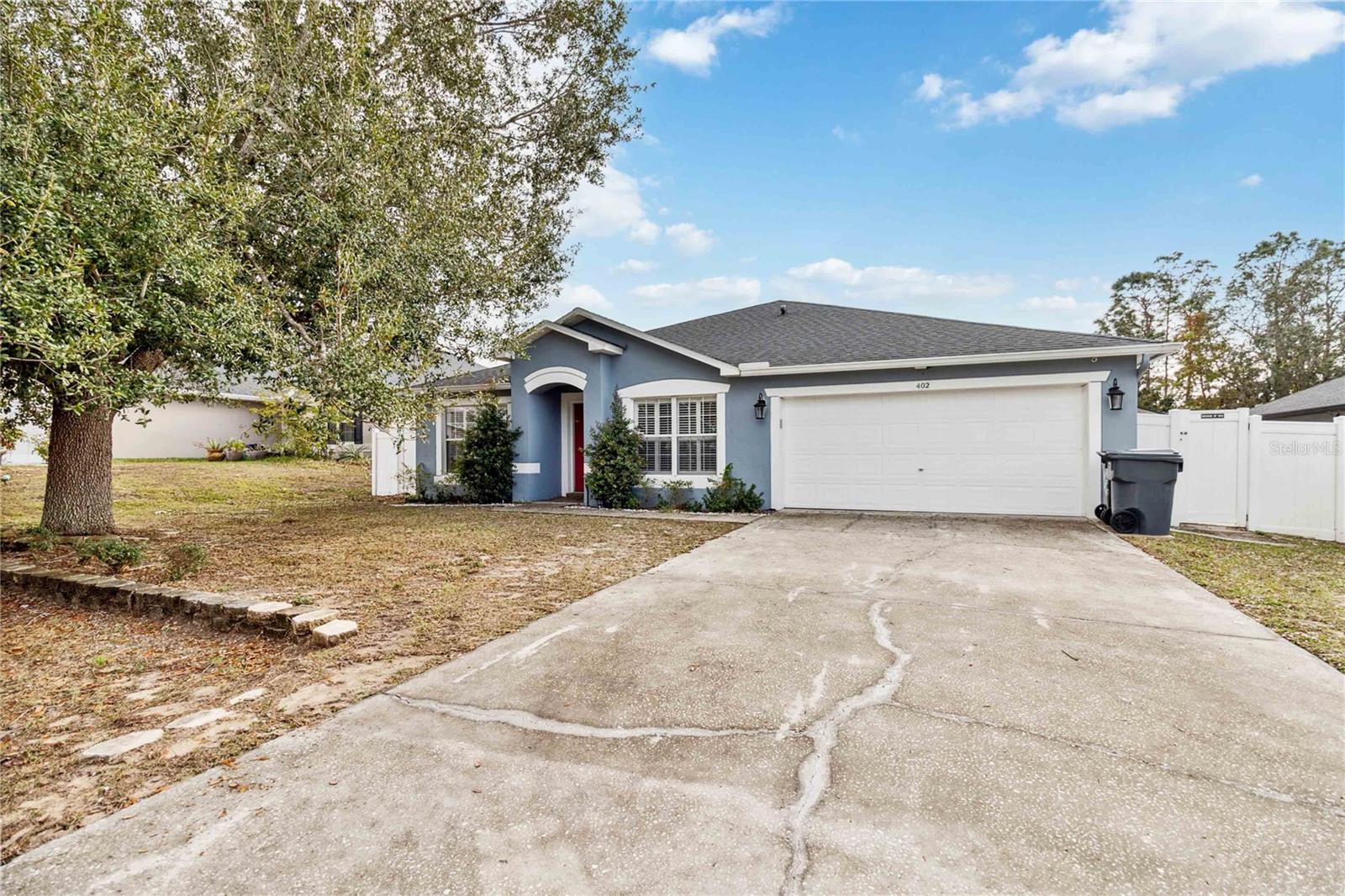 Single Family Residence em POINCIANA, FL - Daniel Dourado