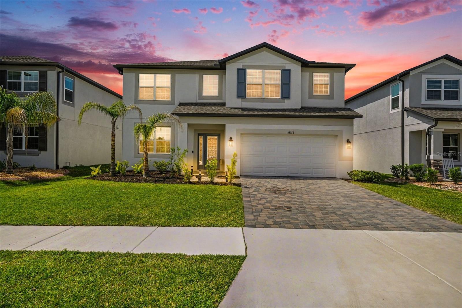 Single Family Residence em ZEPHYRHILLS, FL - Daniel Dourado