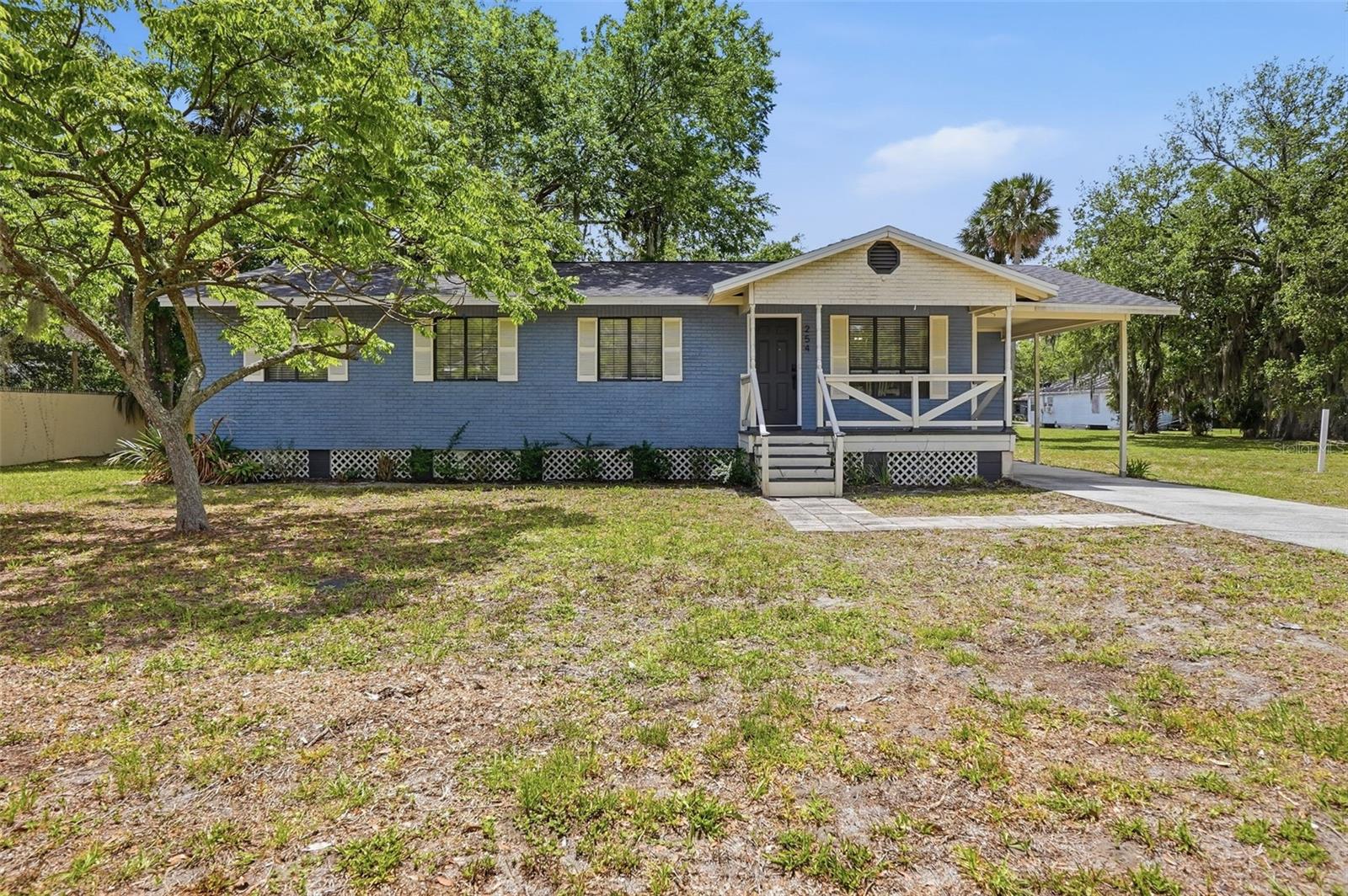 Single Family Residence em ORMOND BEACH, FL - Daniel Dourado